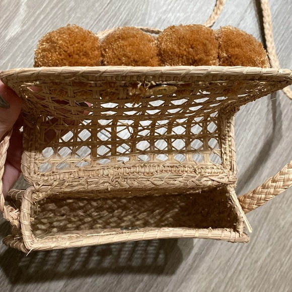 KAANAS Straw Bag - Picture 6 of 13